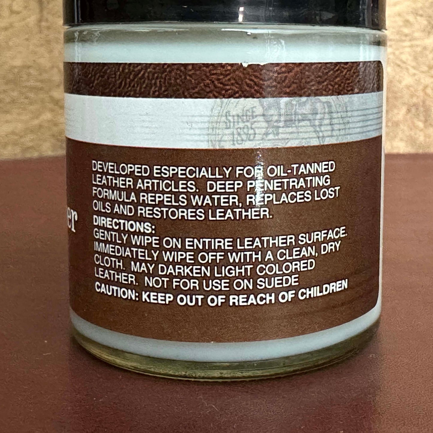 Oil-Tanned Leather Cleaner by Fiebings