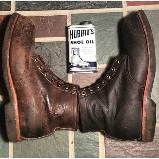 Huberd's Shoe Oil (8 fl oz) -Leather