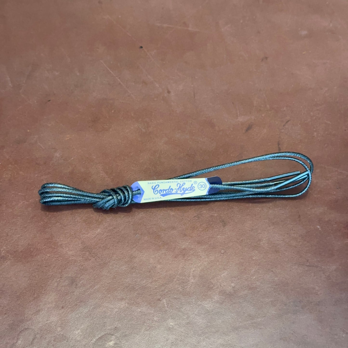 Coro-Hyde Dress Waxed Laces