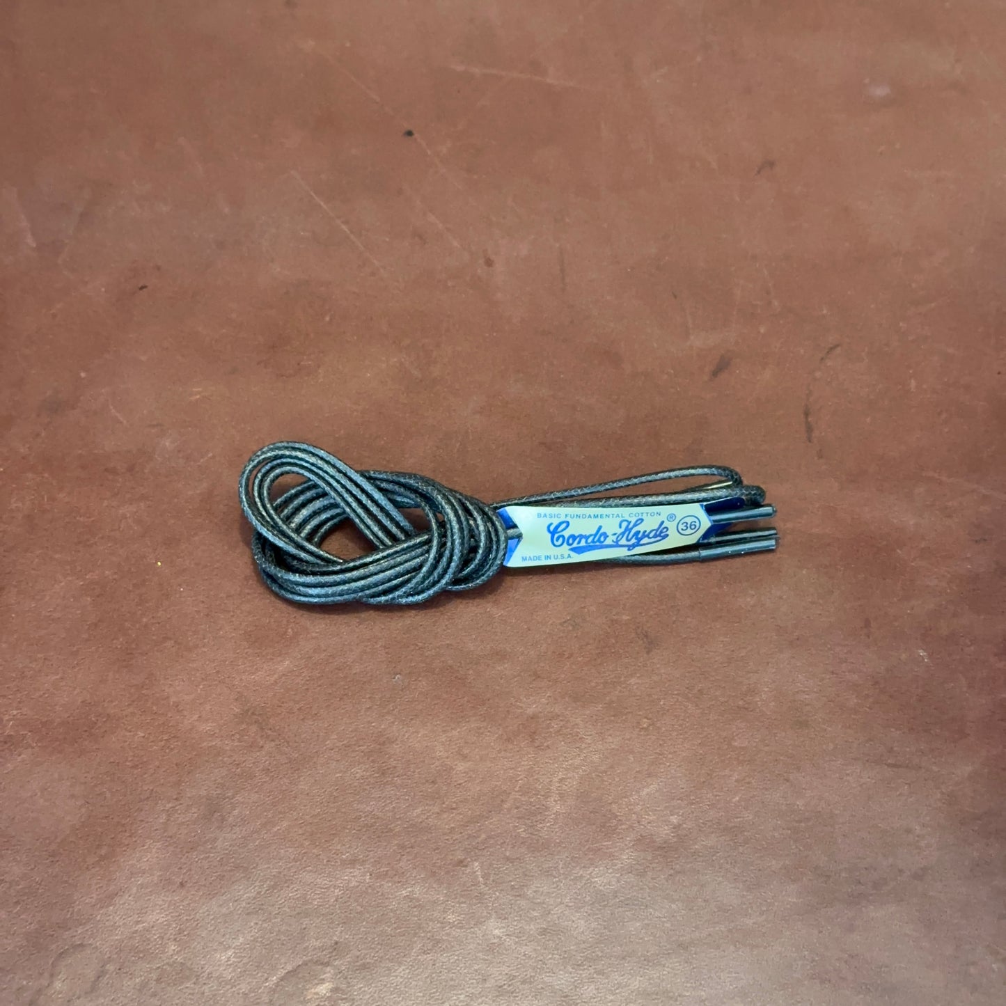 Coro-Hyde Dress Waxed Laces