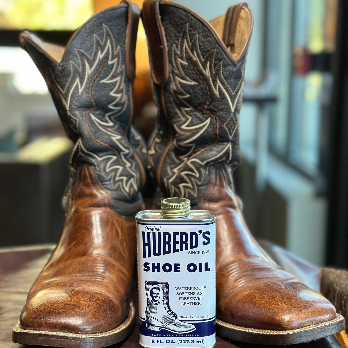 Huberd's Shoe Oil (8 fl oz) -Leather